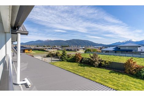 Photo of property in 18 Acheron Way, Te Anau, 9600
