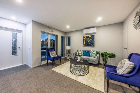 Photo of property in 15 Tribute Loop, Takanini, 2112