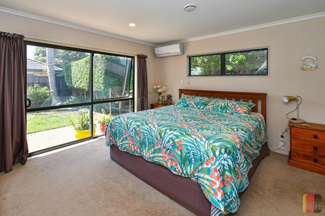 Photo of property in 204 Wattle Farm Road, Wattle Downs, Auckland, 2103