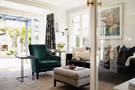 Photo of property in 10 Cliffs Road, Saint Clair, Dunedin, 9012