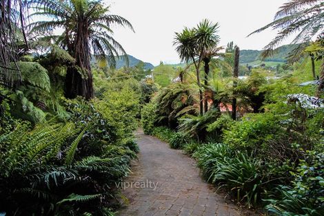 Photo of property in 32 Okareka Loop Road, Lake Okareka, Rotorua, 3076