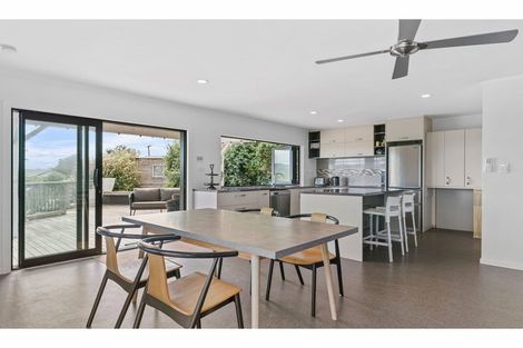 Photo of property in 2 Eveline Street, Mangawhai Heads, Mangawhai, 0505