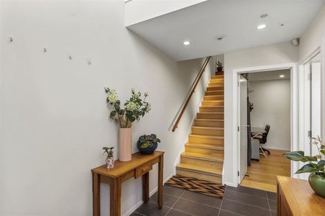 Photo of property in 44 Regent Street, Devonport, Auckland, 0624