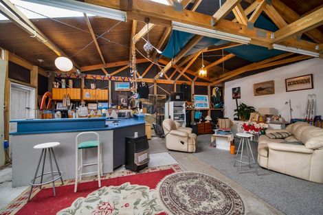 Photo of property in 7 Richmond Road, Brixton, New Plymouth, 4373