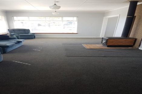 Photo of property in 37 Leeston And Lake Road, Leeston, 7632