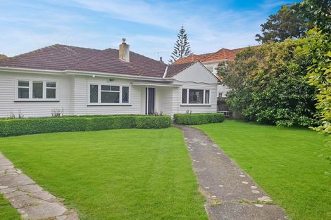 Photo of property in 23 Military Road, Boulcott, Lower Hutt, 5010