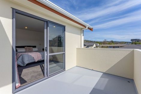 Photo of property in 22 Granville Street, Silverstream, Upper Hutt, 5019