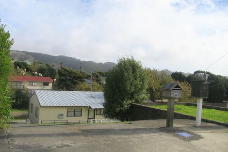 Photo of property in 38 Jackson Terrace, Ranui, Porirua, 5024