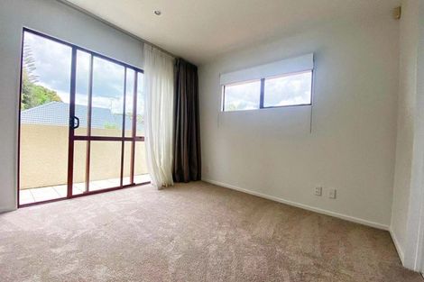 Photo of property in 11b Langana Avenue, Browns Bay, Auckland, 0630