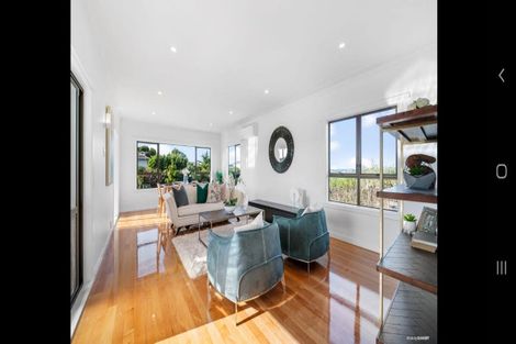 Photo of property in 93a Litten Road, Cockle Bay, Auckland, 2014