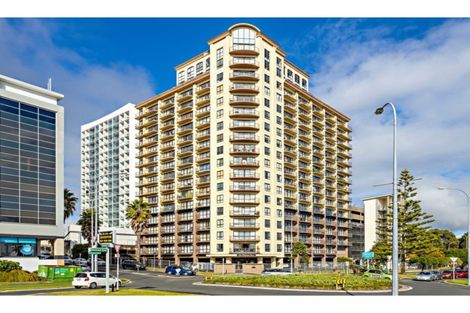 Photo of property in The Rennaissance, 1g/18 Ronwood Avenue, Manukau, Auckland, 2104