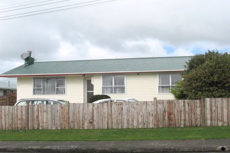 Photo of property in 4 Cambridge Street, Te Kamo, Whangarei, 0112
