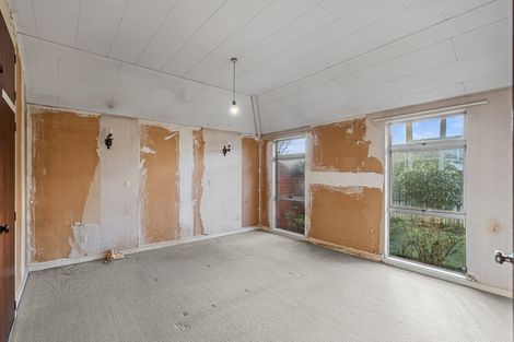 Photo of property in 2 Joyce Crescent, Ilam, Christchurch, 8041