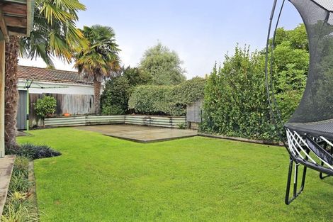 Photo of property in 13 Bale Place, Havelock North, 4130