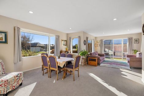 Photo of property in 21 Bernadette Street, Aidanfield, Christchurch, 8025