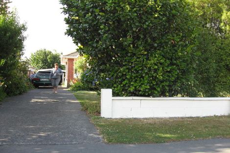 Photo of property in 43 Acacia Avenue, Upper Riccarton, Christchurch, 8041