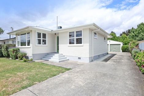 Photo of property in 42 Upham Street, Havelock North, 4130