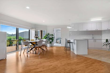 Photo of property in 9 Fleetwood Drive, Henderson, Auckland, 0612