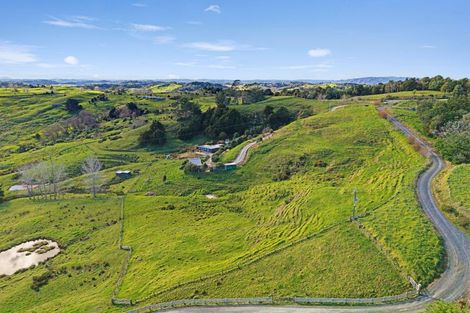 Photo of property in 63 Porter Road, Paparoa, 0571
