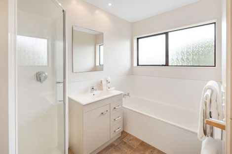 Photo of property in 3/16 Ridge Road, Howick, Auckland, 2014