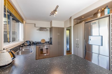 Photo of property in 523 Marine Parade, South New Brighton, Christchurch, 8062