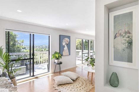 Photo of property in 4/145 Mokoia Road, Birkenhead, Auckland, 0626