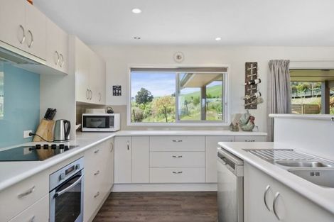 Photo of property in 33 Bodes Lane, Kinloch, Taupo, 3377