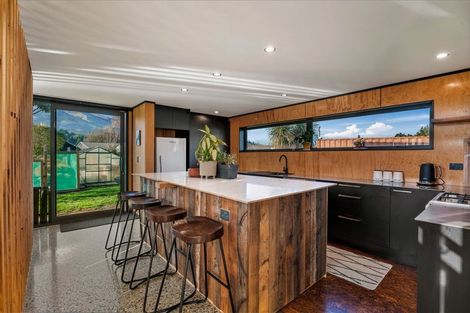 Photo of property in 29 Newcastle Road, Hawea Flat, Wanaka, 9382