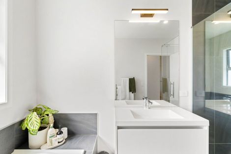 Photo of property in 22 Young Place, Taradale, Napier, 4112