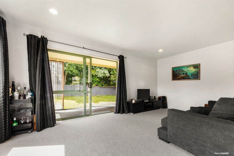 Photo of property in 11a Kervil Avenue, Te Atatu Peninsula, Auckland, 0610