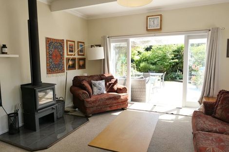 Photo of property in 213 Te Moana Road, Waikanae, 5036