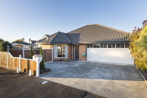 Photo of property in 25 Stewart Crescent, Hokowhitu, Palmerston North, 4410