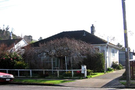 Photo of property in 27 Revans Street, Featherston, 5710