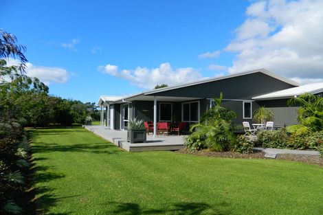 Photo of property in 10 Awhitu Road, Kerikeri, 0230