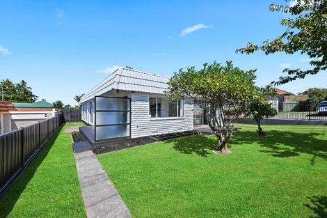 Photo of property in 1 Mahoe Street, Melville, Hamilton, 3206