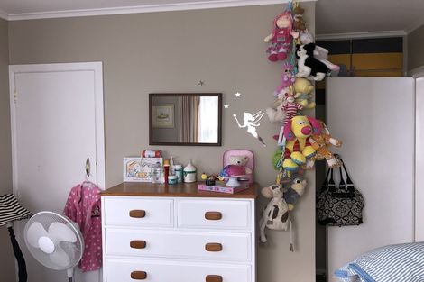 Photo of property in 238 Don Buck Road, Massey, Auckland, 0614