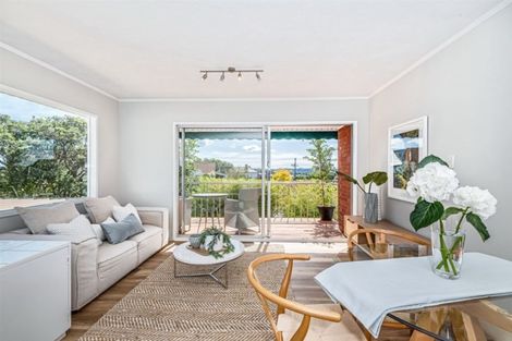 Photo of property in 3/134 Calliope Road, Stanley Point, Auckland, 0624