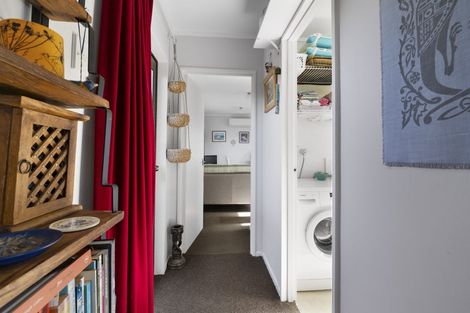 Photo of property in 1/7 Rawhiti Street, Vogeltown, New Plymouth, 4310