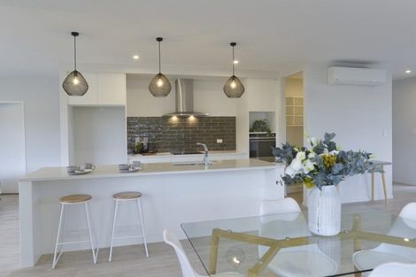 Photo of property in 71 Feist Street, Carterton, 5713