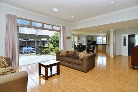 Photo of property in 23 Papaumu Green, Parklands, Christchurch, 8083
