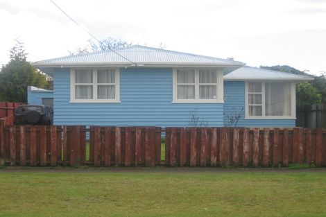 Photo of property in 4 Taraire Crescent, Otangarei, Whangarei, 0112