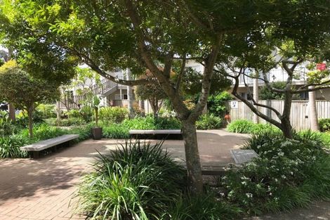 Photo of property in 20/72 Kitchener Road, Milford, Auckland, 0620