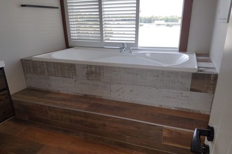 Photo of property in 381 Batty Road, Karaka, Papakura, 2580