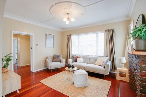 Photo of property in 910 Saint Aubyn Street East, Parkvale, Hastings, 4122