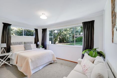 Photo of property in 30 Kowhai Street, Hamilton Lake, Hamilton, 3204