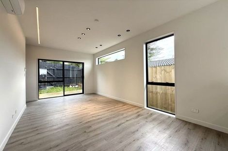 Photo of property in 19f Cedar Heights Avenue, Massey, Auckland, 0614