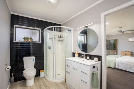 Photo of property in 68 Branch Road, Highlands Park, New Plymouth, 4312