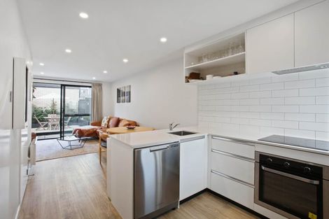Photo of property in 28 Ivy Nola Way, Henderson, Auckland, 0612