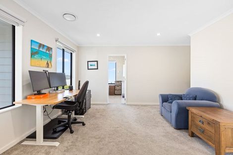 Photo of property in 3 Tawa Place, Orewa, 0931