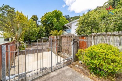 Photo of property in 49b Norton Park Avenue, Fairfield, Lower Hutt, 5011